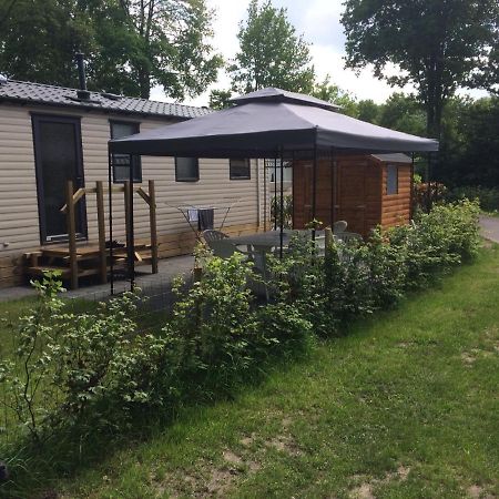 Camping De Pallegarste - 64 Marienberg Zewnętrze zdjęcie